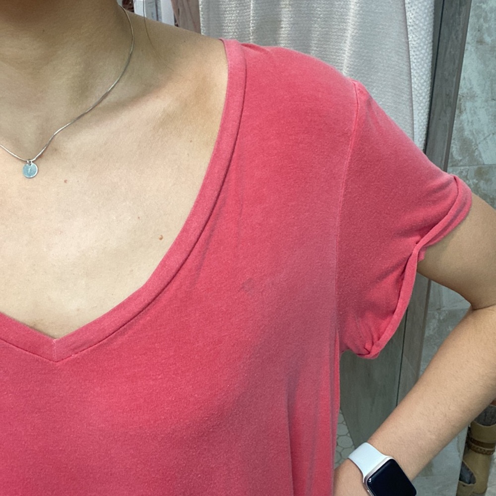Vneck - Picture 2 of 3